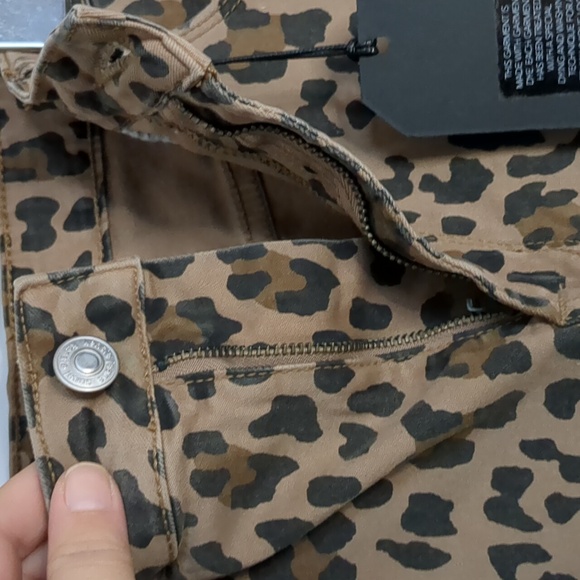 Kensie Jeans : leopard Print Denim mini Skirt NWT Size 10/30 - Picture 4 of 11